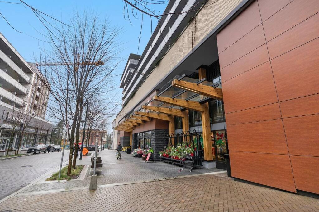Brand New 2 Bedroom Point Grey Getaway バンクーバー エクステリア 写真