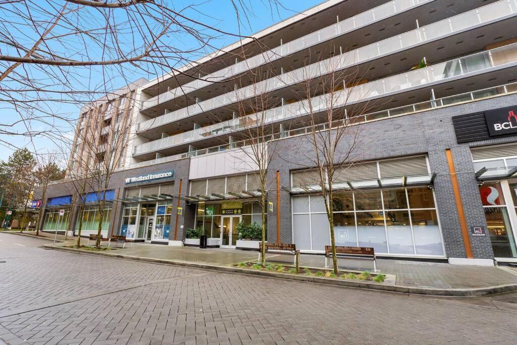 Brand New 2 Bedroom Point Grey Getaway バンクーバー エクステリア 写真
