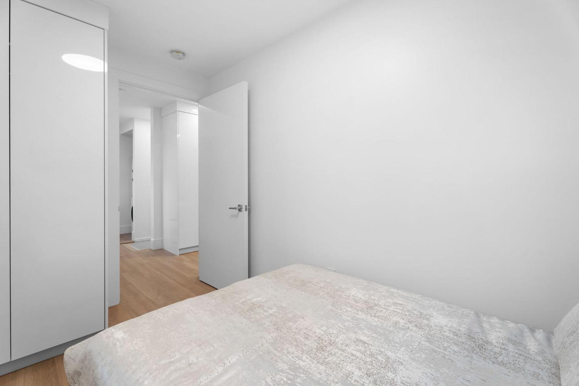 Brand New 2 Bedroom Point Grey Getaway バンクーバー エクステリア 写真