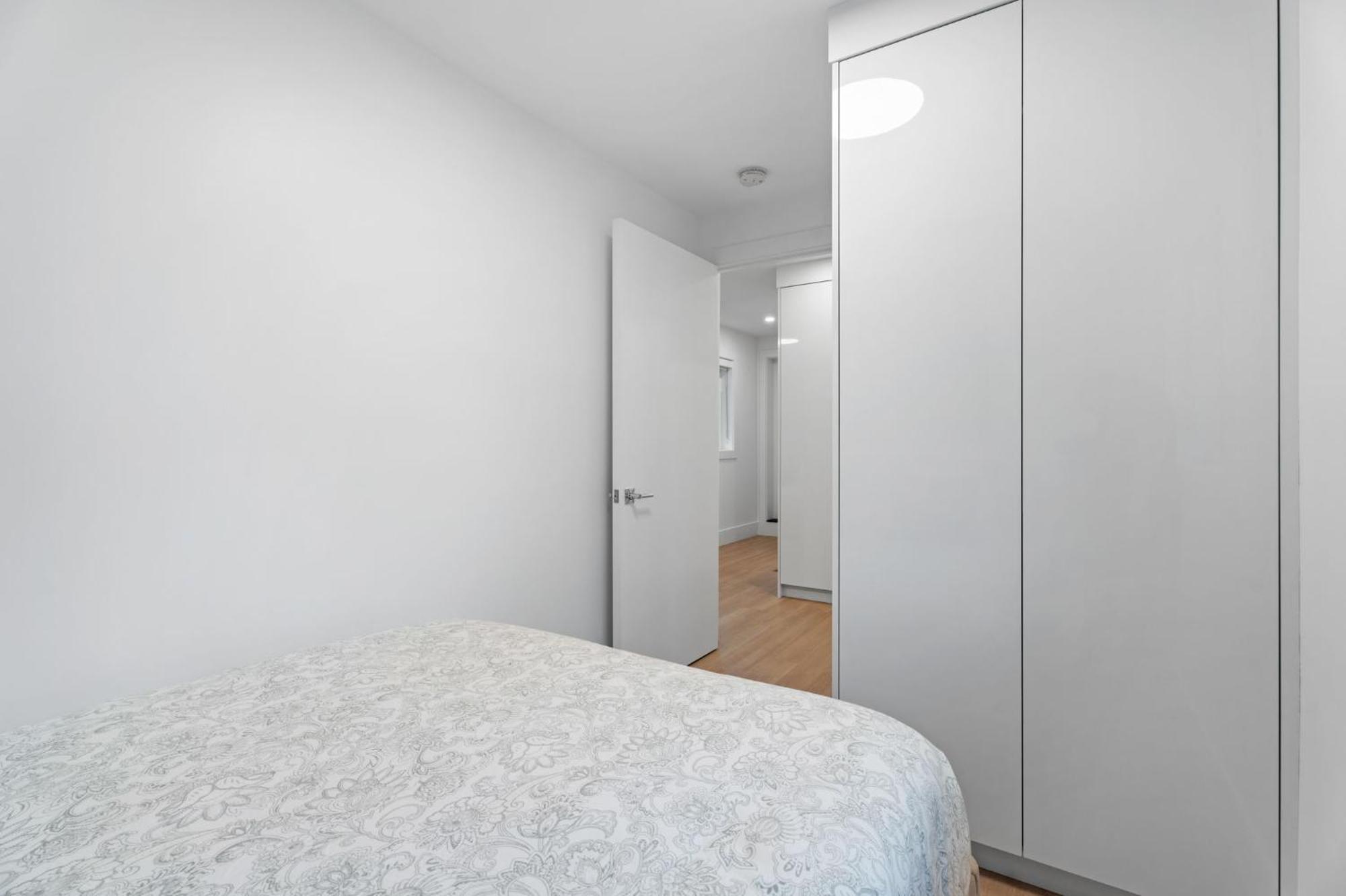 Brand New 2 Bedroom Point Grey Getaway バンクーバー エクステリア 写真