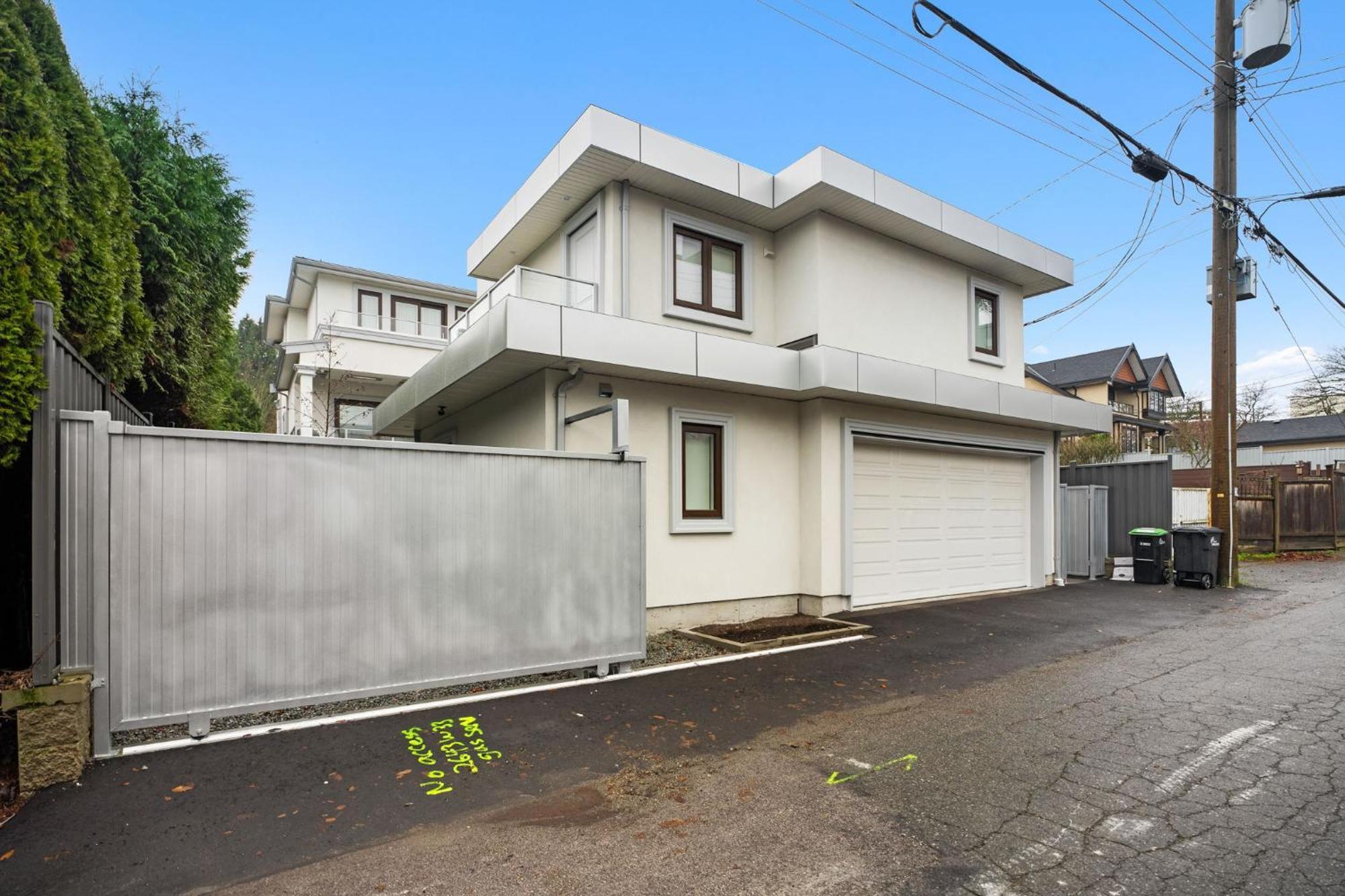 Brand New 2 Bedroom Point Grey Getaway バンクーバー エクステリア 写真