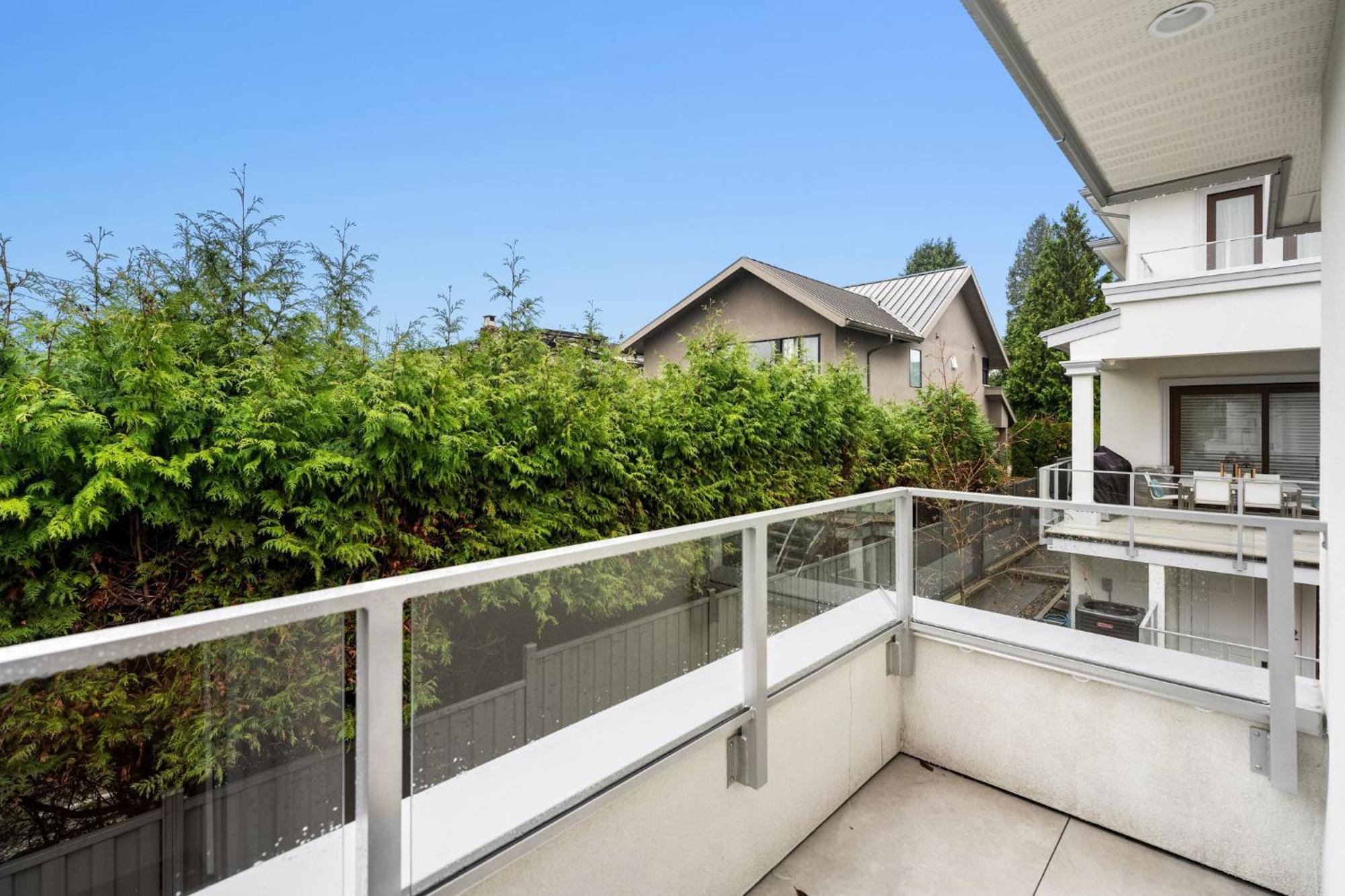 Brand New 2 Bedroom Point Grey Getaway バンクーバー エクステリア 写真